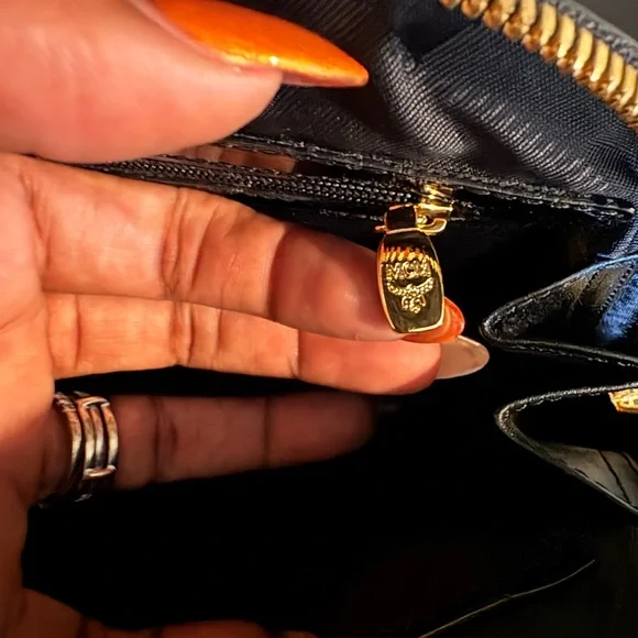 MCM Glossy Black Satchel Bag - Picture 4 of 8